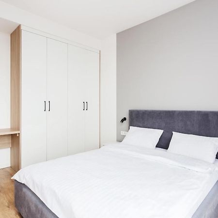 S6 By Platinum Residence Warsawa Bagian luar foto